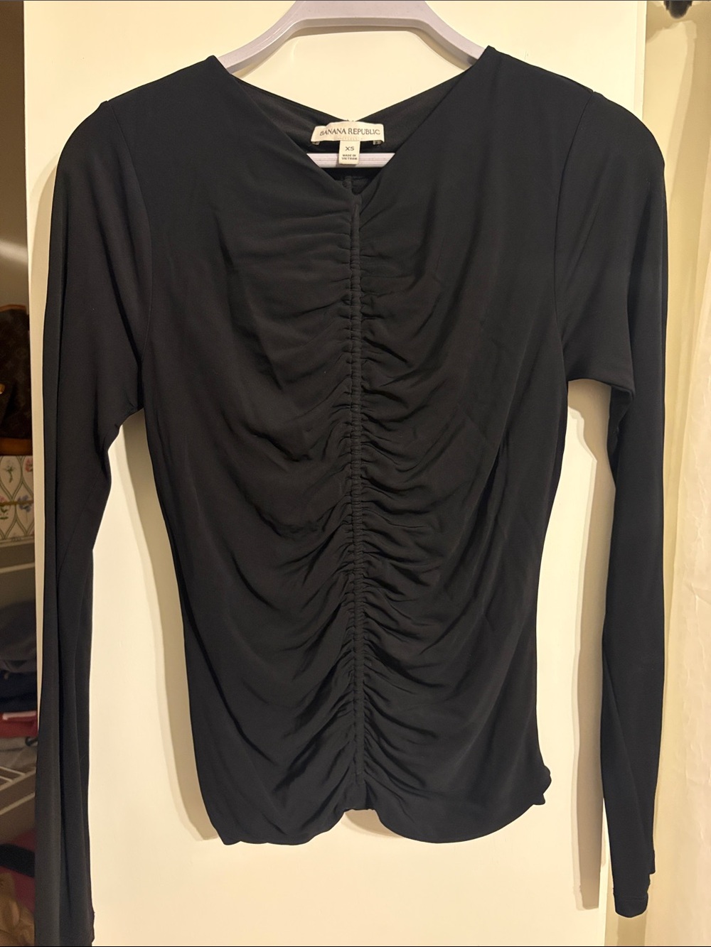 Banana Republic Black Center-Ruched Long Sleeve Top